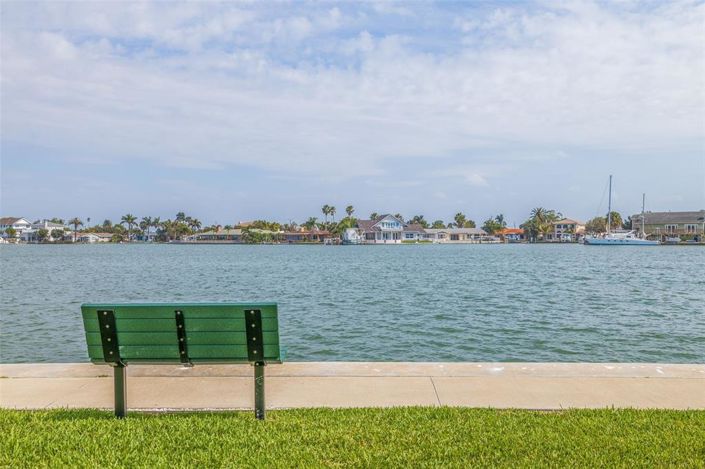 Image No.4-3 Bed Property for sale