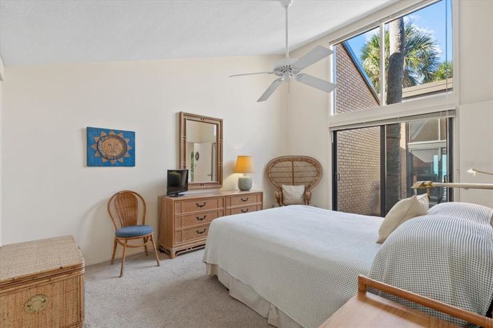 Image No.22-2 Bed Property for sale