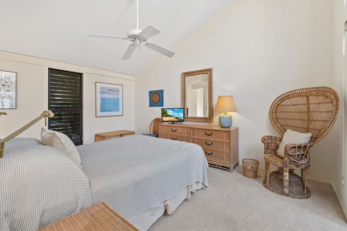 Image No.23-2 Bed Property for sale