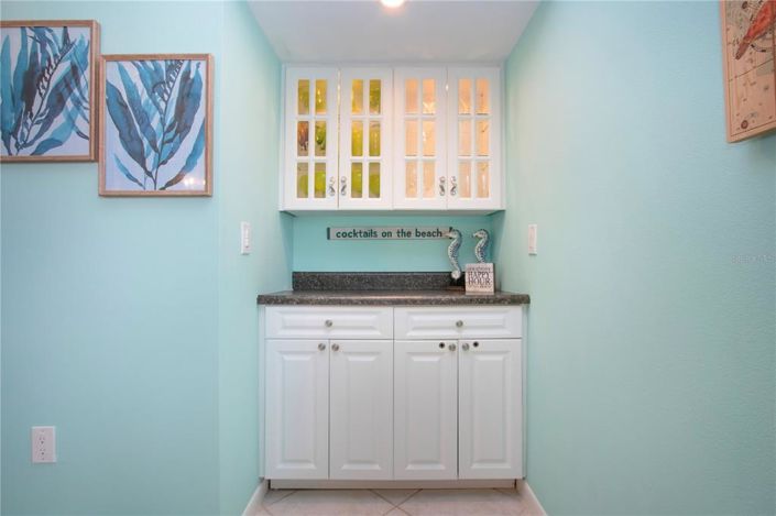 Image No.15-3 Bed Property for sale