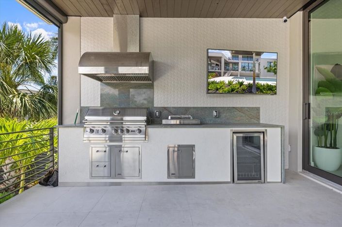 Image No.41-7 Bed Property for sale