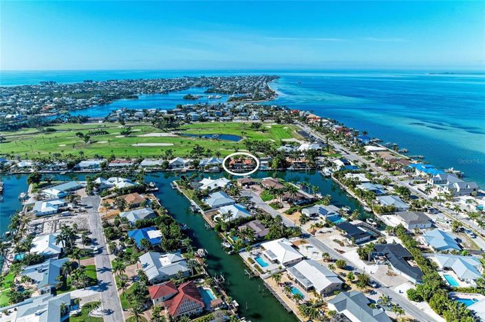 Image No.8-4 Bed Property for sale