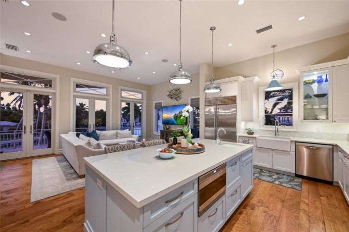 Image No.29-4 Bed Property for sale