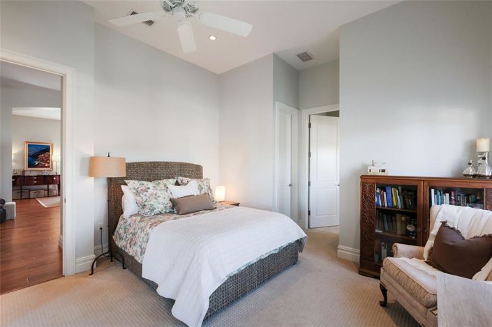 Image No.49-4 Bed Property for sale