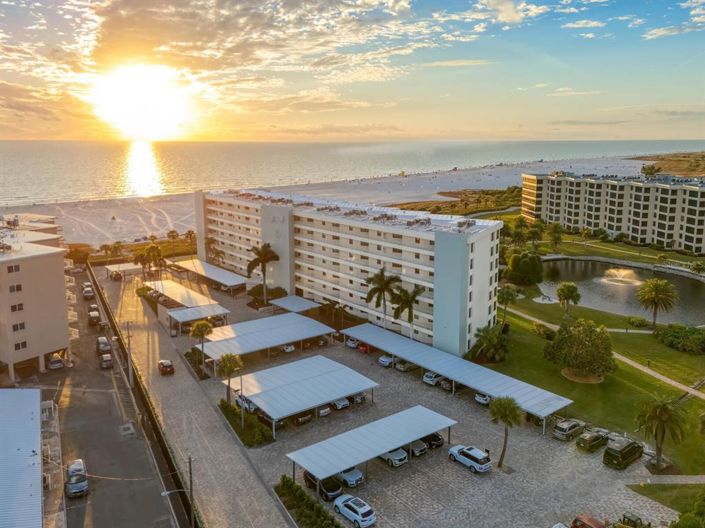 Image No.36-2 Bed Property for sale