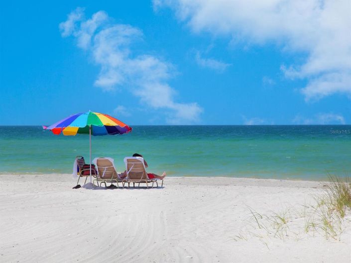 Image No.50-2 Bed Property for sale