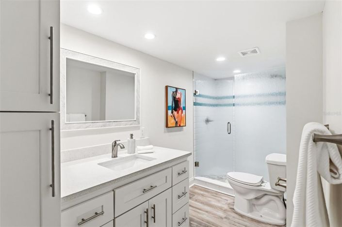 Image No.24-2 Bed Property for sale