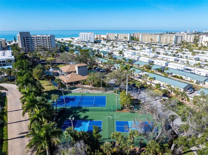 Image No.41-2 Bed Property for sale