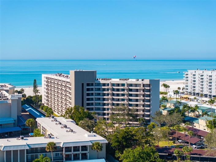 Image No.52-2 Bed Property for sale