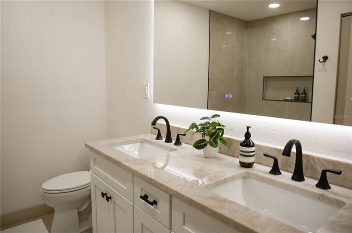 Image No.18-4 Bed Property for sale