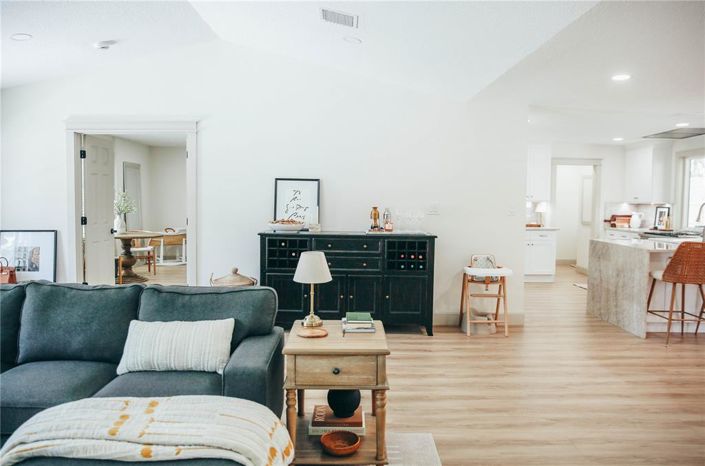 Image No.51-4 Bed Property for sale