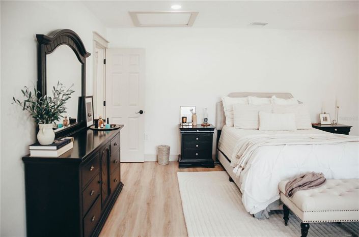 Image No.52-4 Bed Property for sale