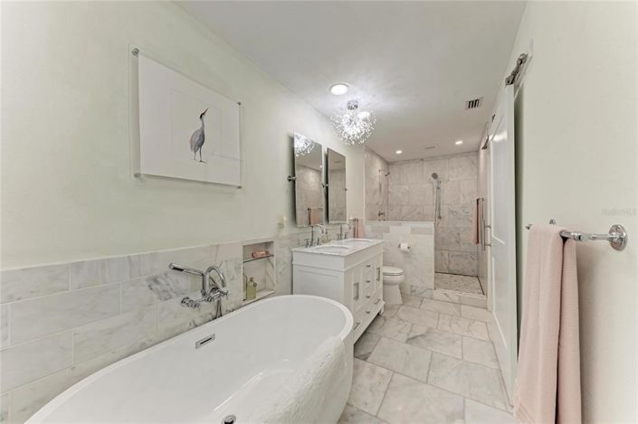 Image No.18-3 Bed Property for sale