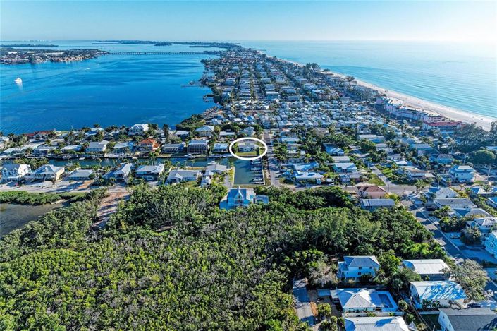 Image No.30-3 Bed Property for sale