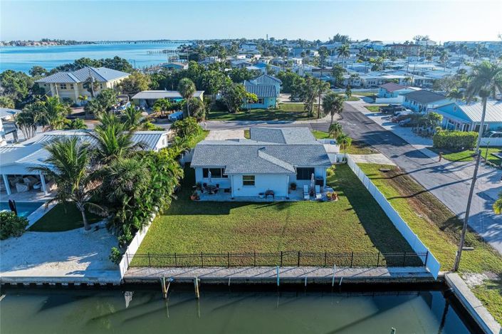 Image No.38-3 Bed Property for sale