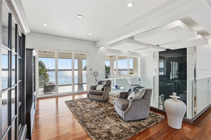 Image No.33-5 Bed Property for sale