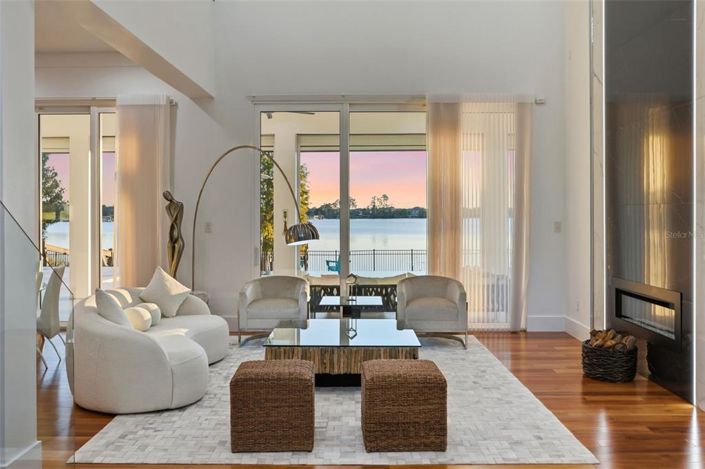 Image No.50-5 Bed Property for sale