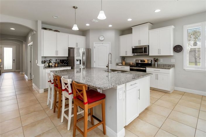 Image No.5-3 Bed Property for sale