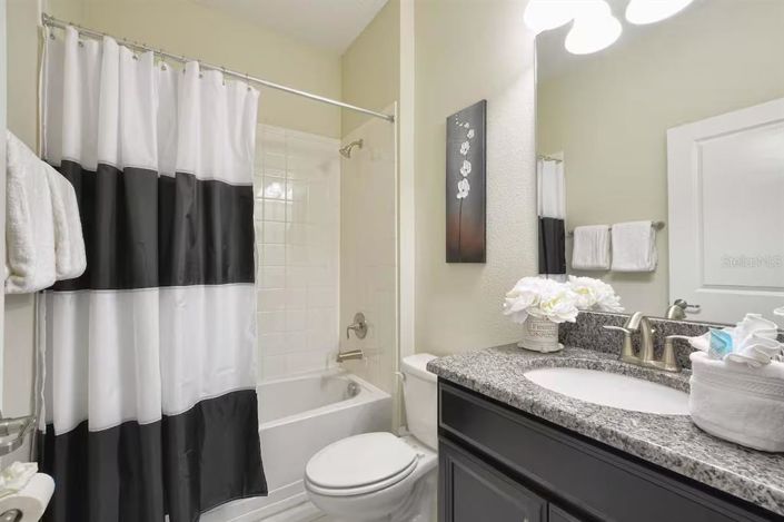 Image No.16-6 Bed Property for sale