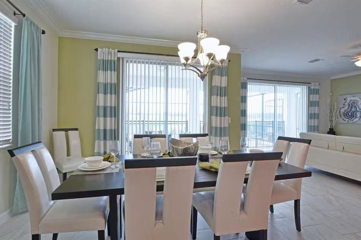 Image No.7-6 Bed Property for sale