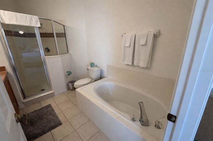 Image No.13-4 Bed Property for sale