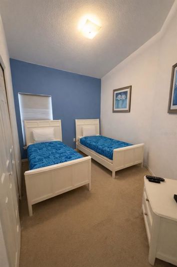 Image No.6-4 Bed Property for sale