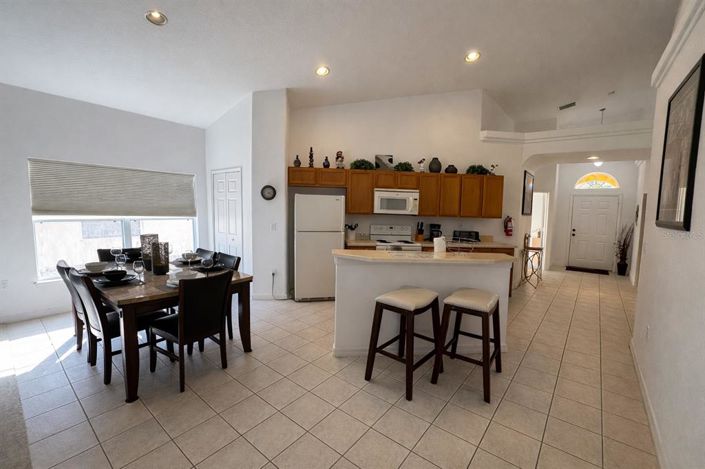 Image No.8-4 Bed Property for sale