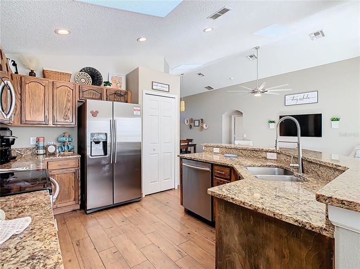 Image No.18-4 Bed Property for sale