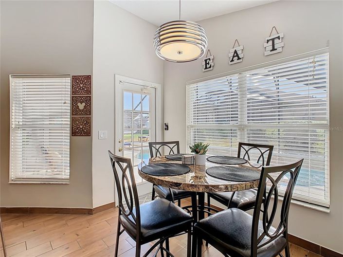 Image No.20-4 Bed Property for sale