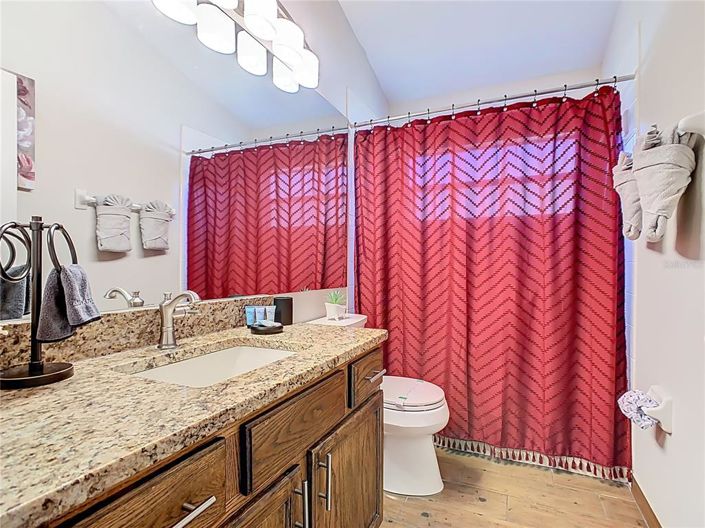 Image No.35-4 Bed Property for sale