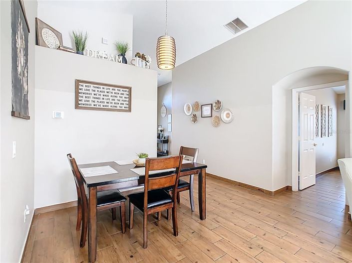 Image No.6-4 Bed Property for sale