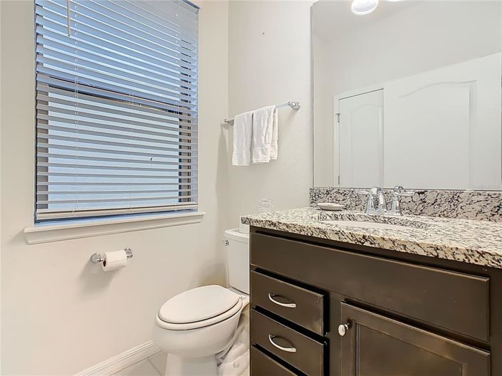 Image No.15-6 Bed Property for sale