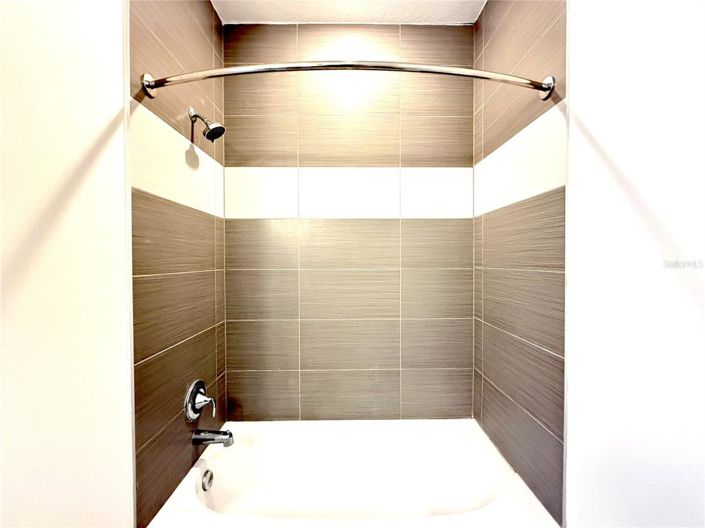 Image No.11-Propriété de 3 chambres à vendre à Clermont