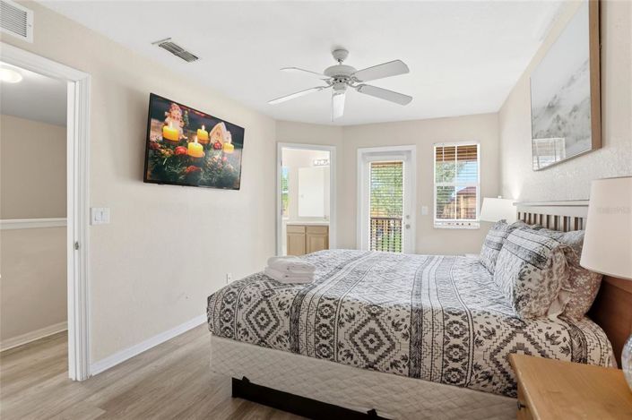 Image No.22-3 Bed Townhouse for sale