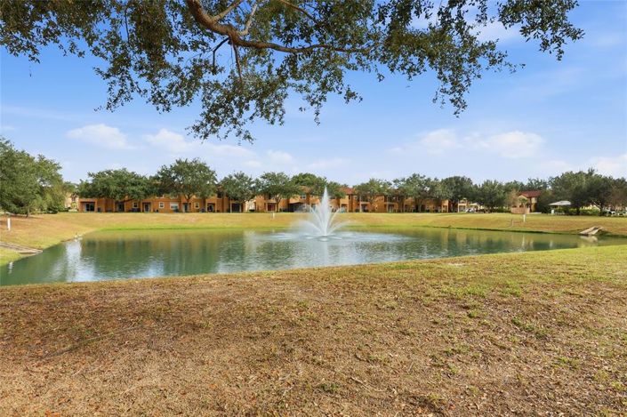 Image No.30-3 Bed Townhouse for sale