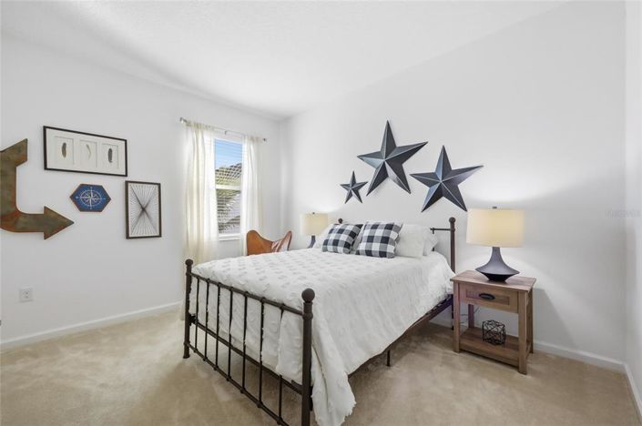 Image No.24-6 Bed Property for sale