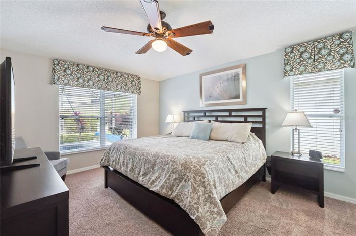 Image No.18-4 Bed Property for sale