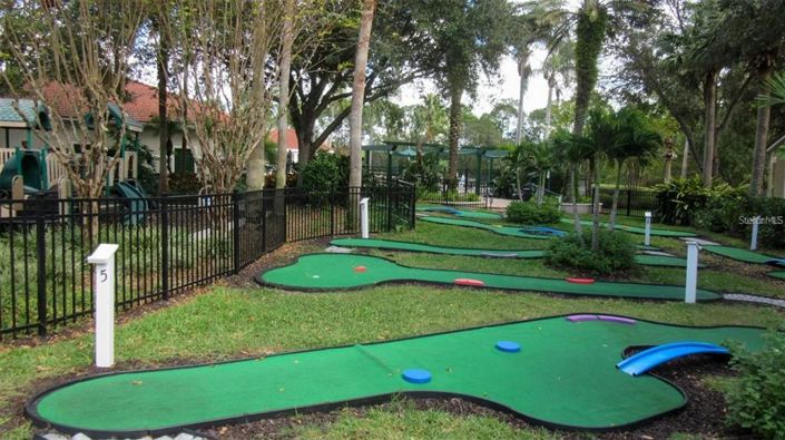 Image No.53-4 Bed Property for sale