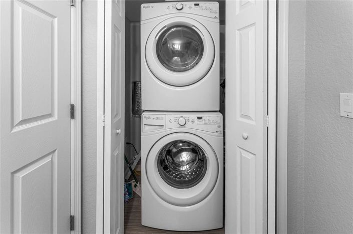 Image No.17-3 Bed Townhouse for sale