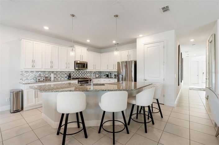 Image No.6-Propriété de 5 chambres à vendre à Kissimmee