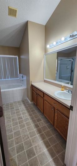 Image No.20-Propriété de 4 chambres à vendre à Kissimmee