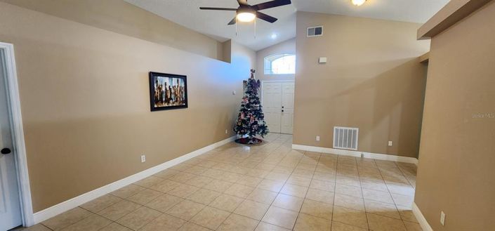 Image No.8-Propriété de 4 chambres à vendre à Kissimmee