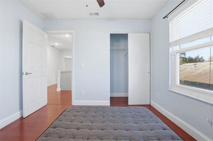 Image No.27-3 Bed Property for sale