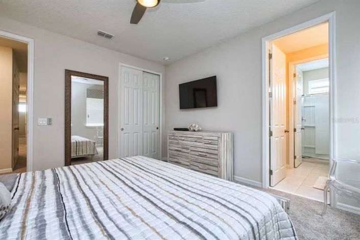 Image No.29-9 Bed Property for sale