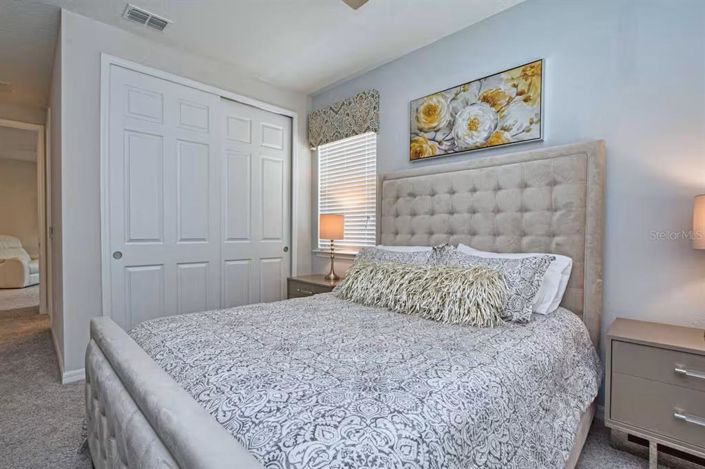 Image No.31-9 Bed Property for sale