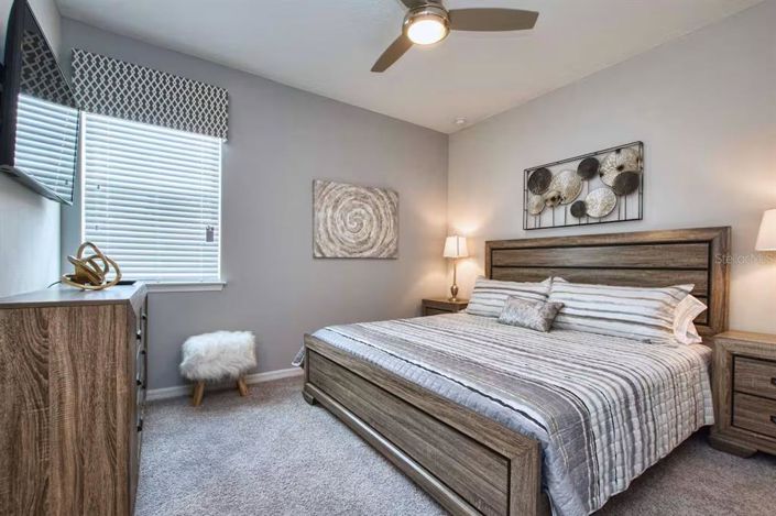 Image No.37-9 Bed Property for sale