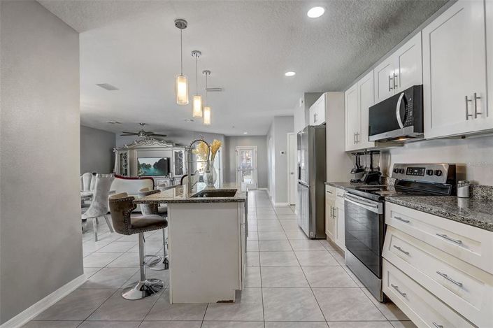 Image No.13-4 Bed Property for sale