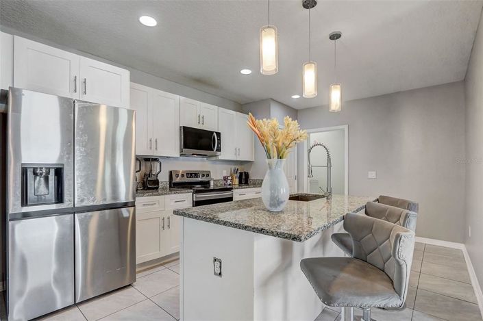 Image No.14-4 Bed Property for sale