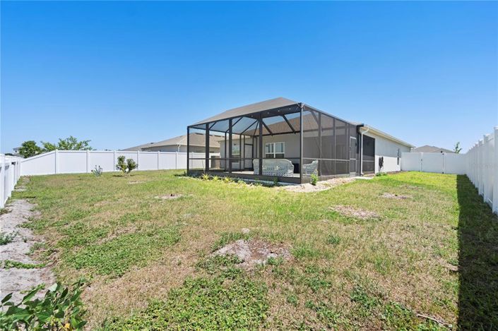 Image No.19-4 Bed Property for sale