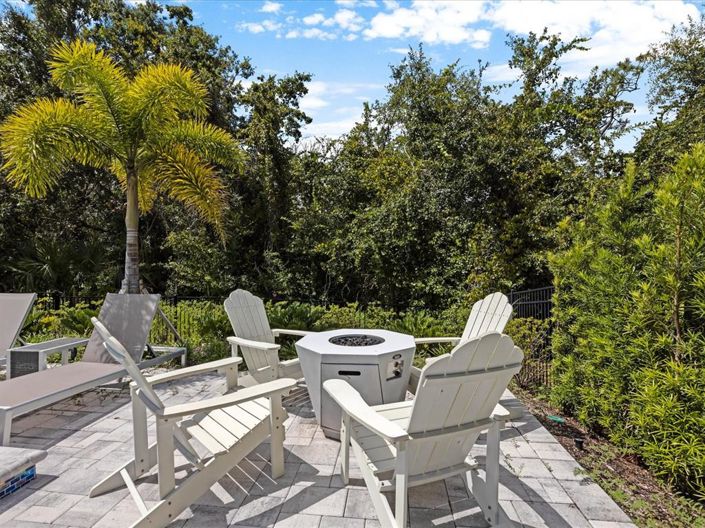 Image No.32-6 Bed Property for sale